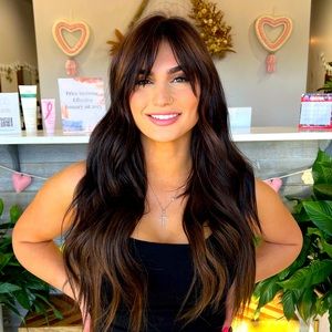 Meet your Posher, Julia